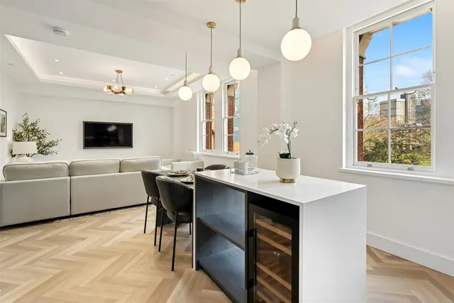Davies House, Southwark, photo 3