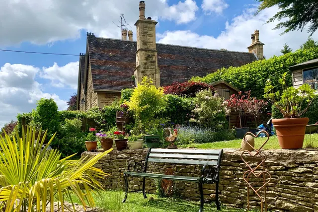 Shipton Oliffe, Cheltenham, GL54, photo 2
