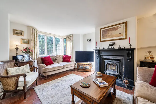 Shipton Oliffe, Cheltenham, GL54, photo 3