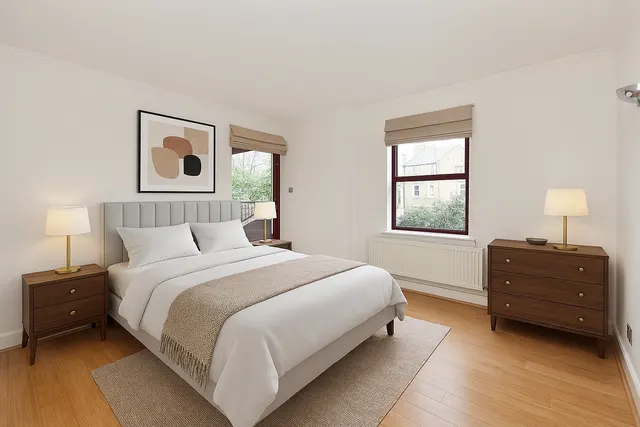 Photo 3 — Harwood Road, Fulham, London, SW6