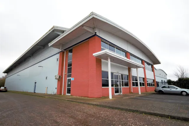 Photo 2 — Fletchers Way, Wellesbourne, Warwick