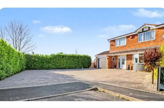 Hartley Close, Telford, photo 1