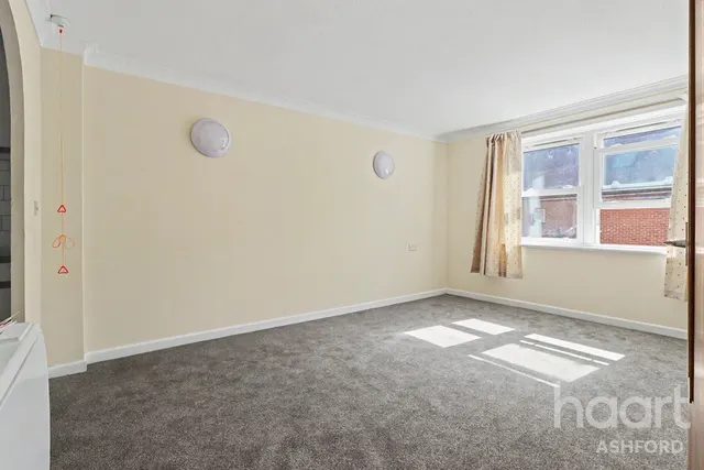 Knotts Lane, CT1, photo 1