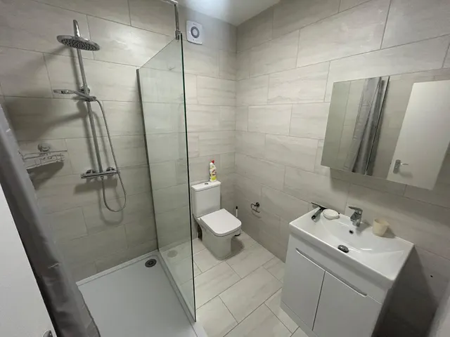 Rosliston Road, Room, DE15, photo 3