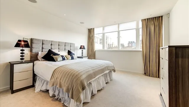 Imperial House, Young Street London W8, photo 1