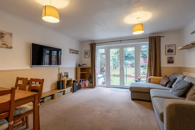 Abbots Field, Gravesend, DA12, photo 2