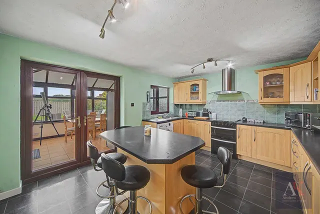 Photo 3 — Woodlands Road Milnrow, Rochdale OL16 4EY