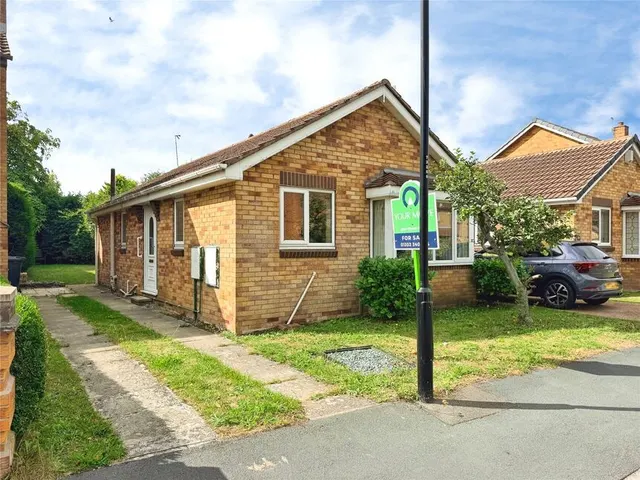 Sunningdale Close, Doncaster, South Yorkshire, DN4, photo 1