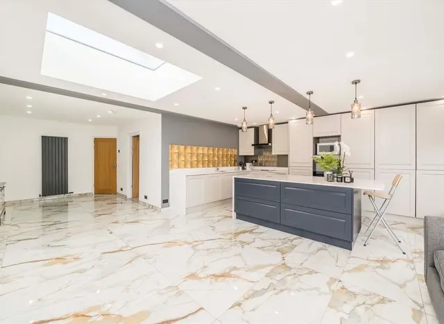Augusta Road, Twickenham, TW2, photo 2
