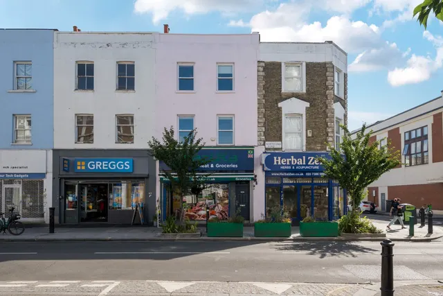 Photo 2 — North End Road, Fulham, London, SW6