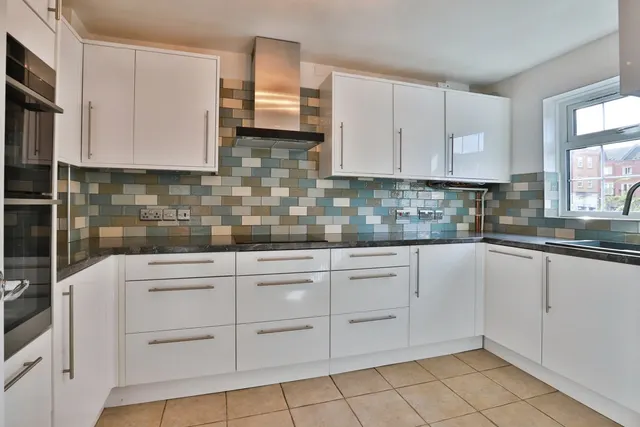 St. Georges Drive, Knighton Heath, BH11, photo 3