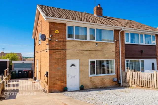 Osborne Road, Kiveton Park, photo 1
