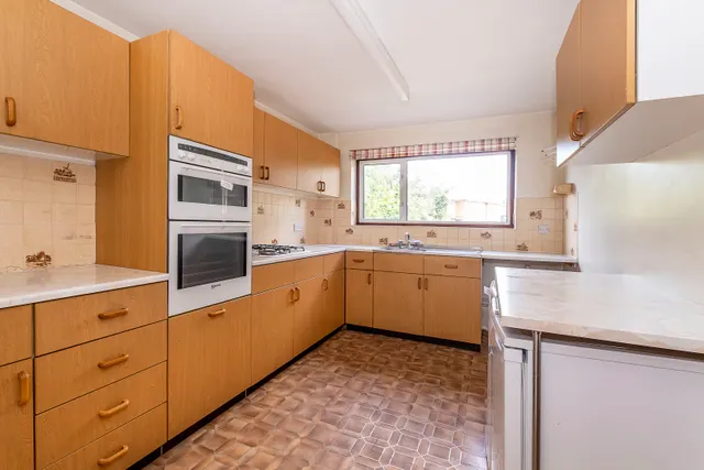 Photo 3 — Longford Close, Hampton, TW12