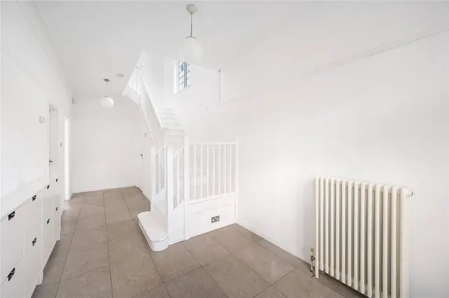 Carver Road, London, SE24, photo 2
