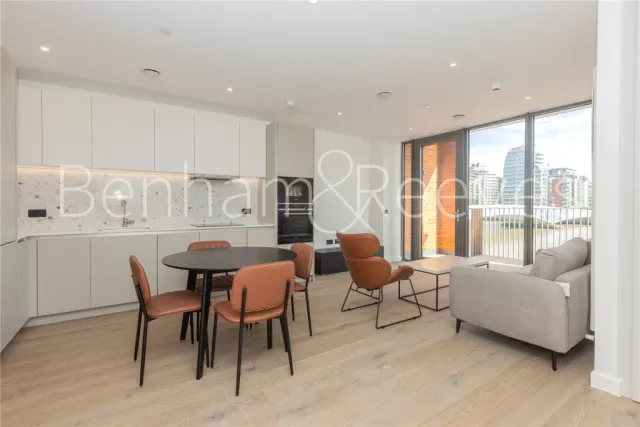 Carnwath Road, Imperial Wharf, SW6, photo 1