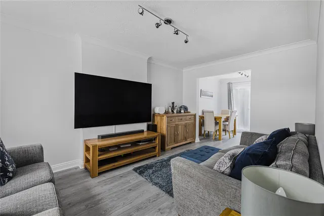 Gardenia Drive, West End, GU24, photo 2