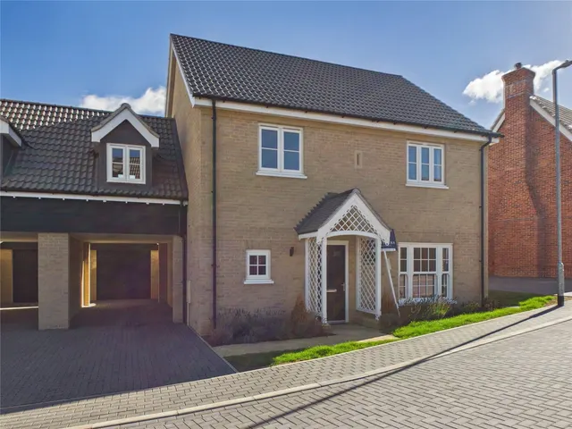 Ethelwold Drive, Wickham Market, IP13, photo 1