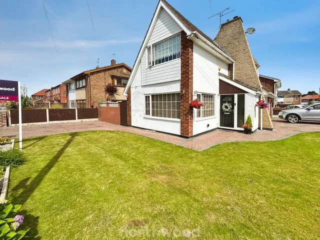 Millard Avenue, Hatfield, DN7, photo 1