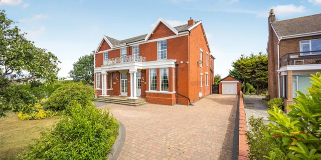 Shore Road, Ainsdale, PR8, photo 1