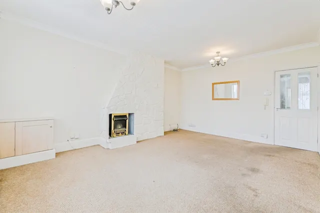 Photo 2 — Fairwater Grove West, Cardiff