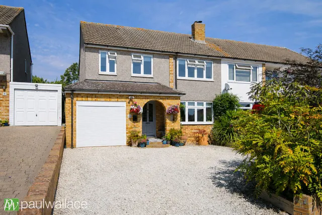 Cheffins Road, Hoddesdon, EN11, photo 1