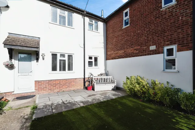 Montague Way, BILLERICAY, Essex, CM12, photo 1