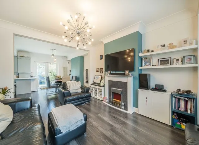 Photo 3 — Beckway Road, Streatham, SW16