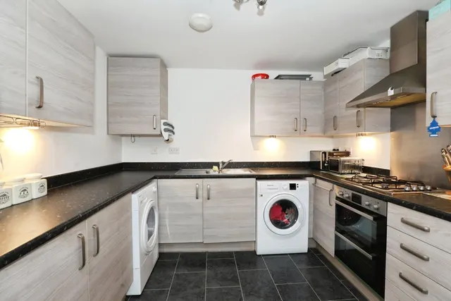 Photo 3 — Wilding Drive, Crewe, CW1