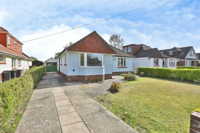 Whitehayes Road, Burton, BH23, photo 1