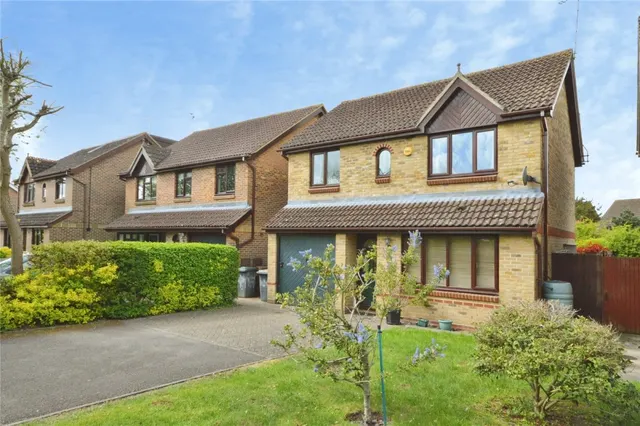 with 4 bedrooms in Bishop's Stortford, CM23, photo 1