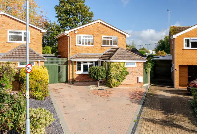 Mardle Road, Linslade, LU7, photo 1
