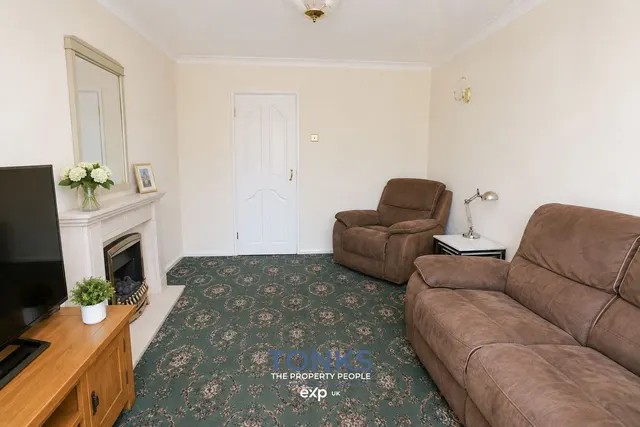 Rowan Road, Dudley, DY3, photo 3