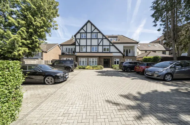 Photo 2 — 1 Woodcote Valley Road, Purley CR8 3AH
