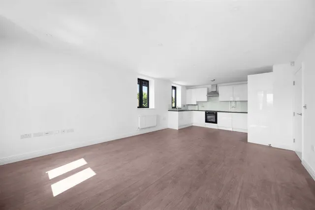 Quilters Court, 178-182 High Street, Ruislip, Middlesex, HA4 8LJ, photo 1