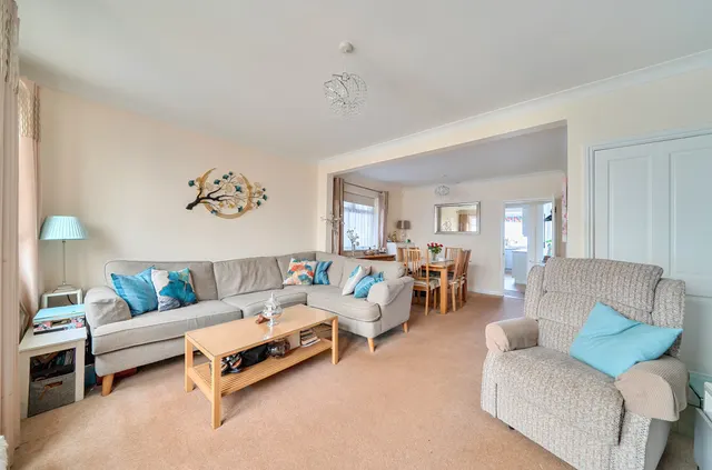 Cottimore Lane, Walton On Thames, KT12, photo 2
