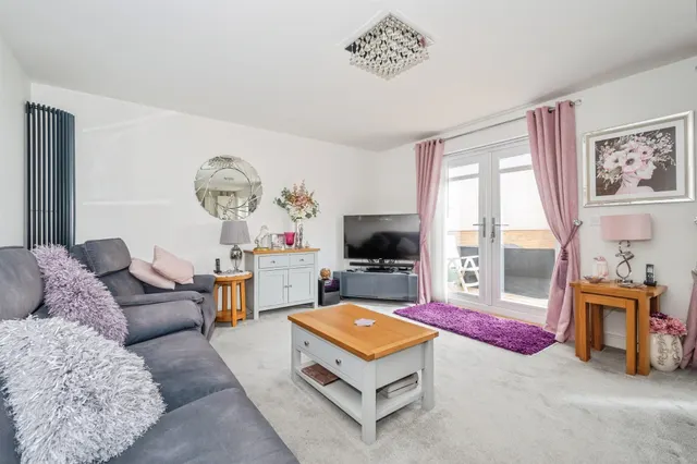 Photo 2 — Glebelands, Callington