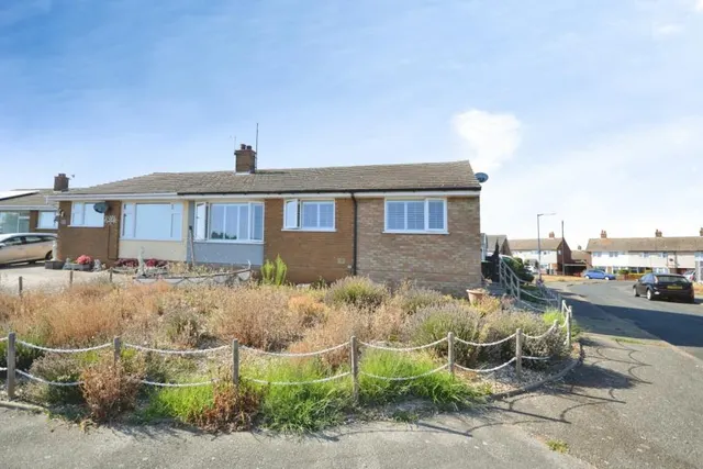 Dovedale, Felixstowe, IP11, photo 1