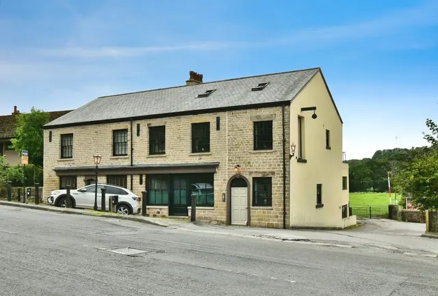 Compstall Road, Marple Bridge, SK6, photo 1
