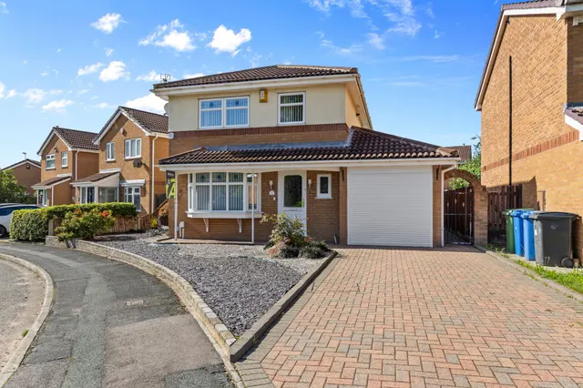 Falstone Close, Birchwood, Warrington, Warrington, WA3 6SU, photo 1