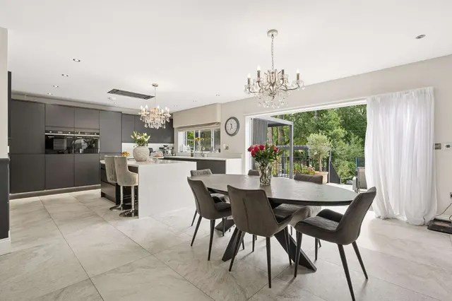 Photo 2 — Park Avenue, Wilmslow, Cheshire, SK9 2JG