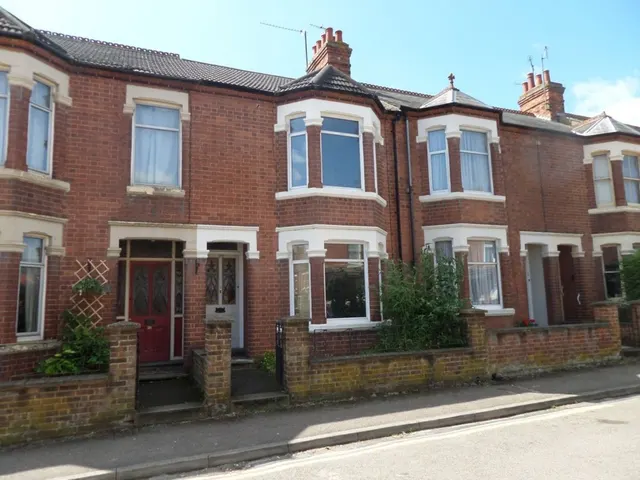 Church Street, Wolverton, MK12, photo 1