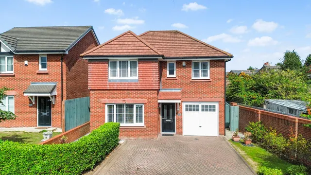 Atherton Drive, Prescot, Prescot, L35 7AG, photo 1