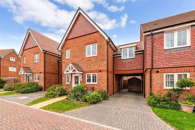 Farrier Way, Fontwell, BN18, photo 1