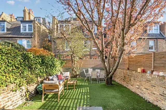 Gowan Avenue, London, SW6, photo 1