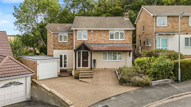 High View Close, Marlow, SL7 3QN, photo 1