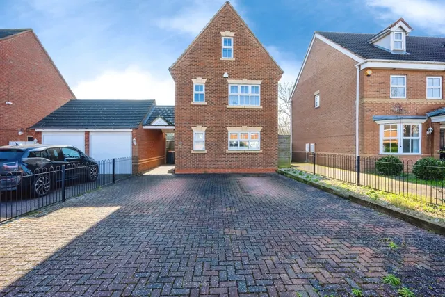 Bayham Close, Elstow, Bedford, Bedfordshire, MK42, photo 1