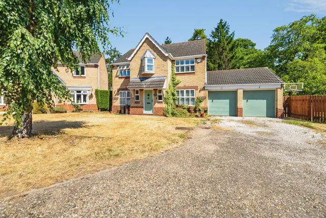 Kenyon Close, Heighington, Lincolnshire, LN4, photo 1