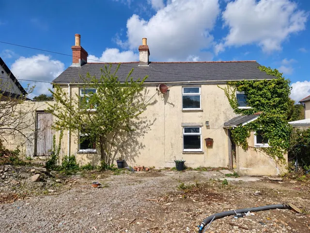 Treskerby, Redruth, photo 1