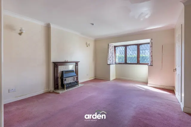 Linthurst Newtown, Blackwell, B60, photo 3