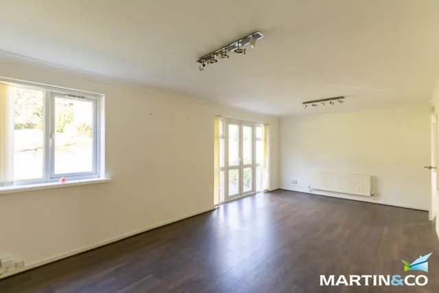 Photo 2 — Wilsford Green, Oak Hill Drive, Edgbaston, B15